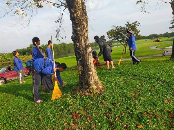 Northern Rangsit Golf Club 6 people people standing nature grass and tree Northern Rangsit Golf Club 6 people people standing nature grass and tree