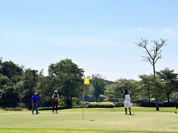 สนามกอล์ฟ กบินทร์บุรี สปอร์ตคลับ Kbsc 3 people people playing sports and grass สนามกอล์ฟ กบินทร์บุรี สปอร์ตคลับ Kbsc 3 people people playing sports and grass
