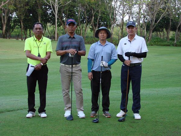 สนามกอล์ฟ กบินทร์บุรี สปอร์ตคลับ Kbsc 4 people-5