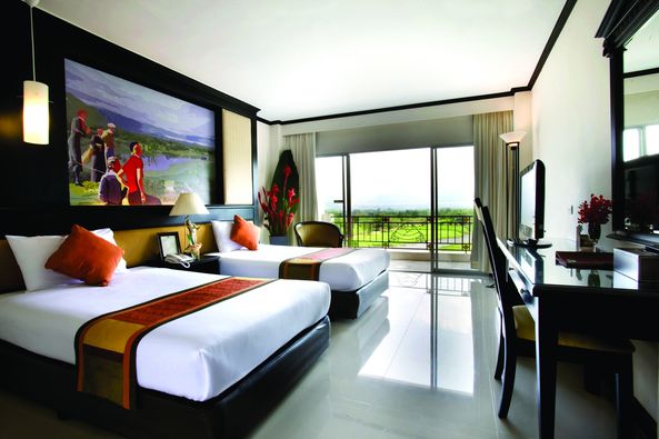 Royal Hills 4 people and indoor