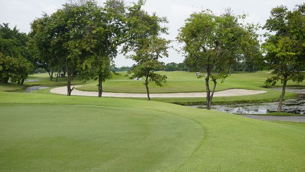 Northern Rangsit Golf Club golf golf cart and golf course-3