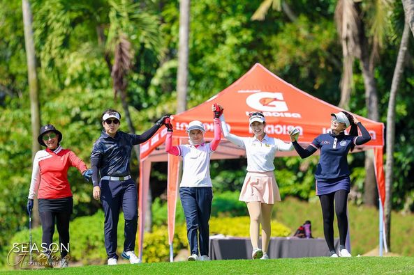 Alpine Golf Club 5 people people standing and outdoors Alpine Golf Club 5 people people standing and outdoors