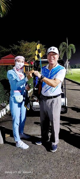 Green Valley Country Club Bangkok สนามกอล์ฟกรีนวัลเล่ คันทรีคลับ บางนา 2 people people standing and outdoors-4
