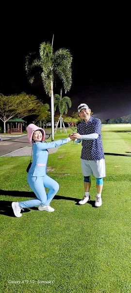 Green Valley Country Club Bangkok สนามกอล์ฟกรีนวัลเล่ คันทรีคลับ บางนา 2 people people standing and outdoors