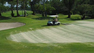 The first day of annual green coring program at Alpine Golf Club for continuing smooth and fantastic golf game to all golfers.  #alpinegolfclu