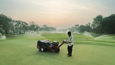 Our team creates their masterpieces every day with pride.