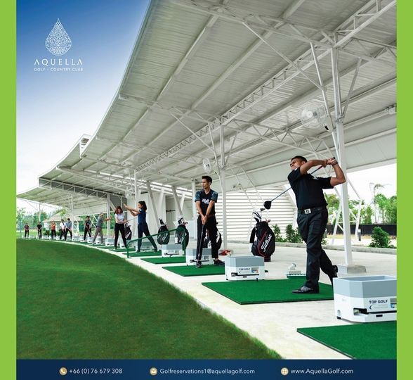 Muang Kaew Golf Course 12 คน ผู้คนกำลังตีกอล์ฟ สนามกอล์ฟ และ ข้อความ