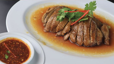 Chinese Braised Goose with Hong Kong Beans Paste Dipping Sauc