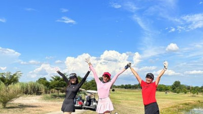 ทักทายช่วงบ่าย กับสาวๆ ที่เตรียมความพร้อมก่อนวันแข่งจริง   สนามจริง  @331golfclub