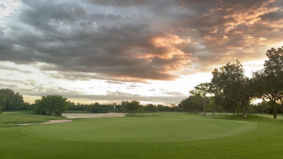 Beautiful sky  at our 9th hole long par 4.