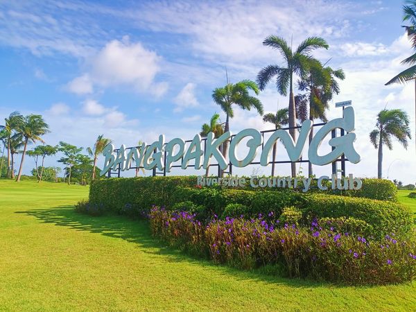 Bangpakong Riverside Country Club golf golf course and text