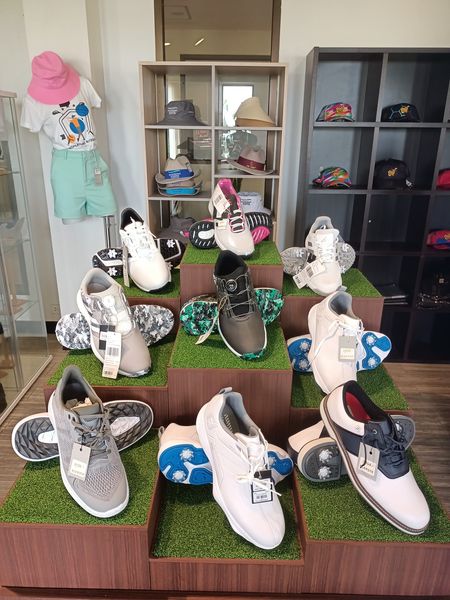 Bangpakong Riverside Country Club shoes