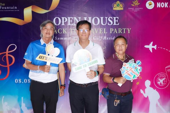 Summit Windmill Golf Club amp Residence 3 people and text-3