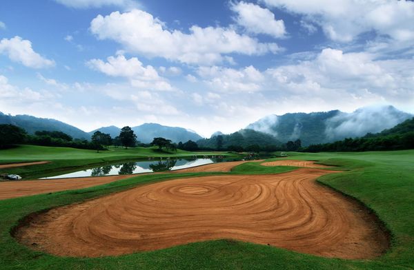 Bangpakong Riverside Country Club golf golf course and grass-4
