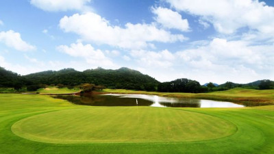 Good morning at Khao Yai Country Club  Welcome to the  extraordinarily golf course in Khao yai design by Jack Nicklaus  .So we proundly to present Sabai Sabai hotel for package stay &amp; play too.