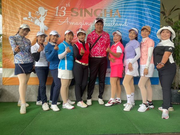 Bangpakong Riverside Country Club 10 people people golfing and text