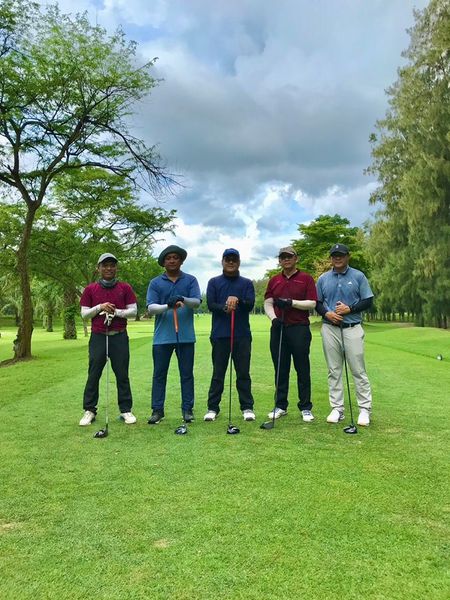 The Pine Golf Club 5 people people golfing and golf course-2