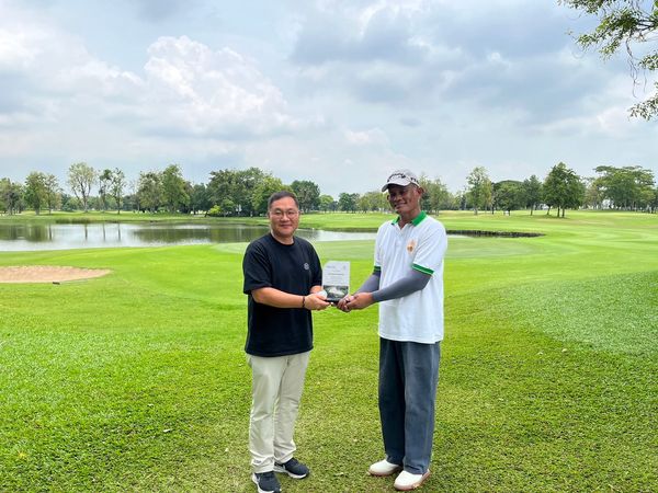 Flora Ville Golf amp Country Club 2 people people golfing and golf course