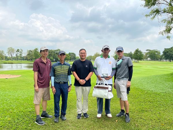 Flora Ville Golf amp Country Club 5 people people golfing and golf course
