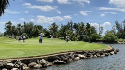 Life is better on the golf course.