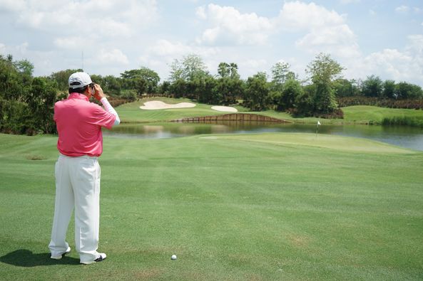 Nikanti Golf Club Nakhon Pathom nbsp 1 person golfing and golf course