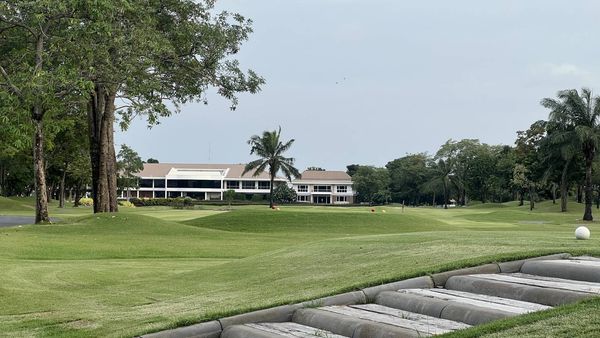 The Royal Golf amp Country Club nbsp กอล์ฟ รถกอล์ฟ สนามกอล์ฟ และ พื้นหญ้า
