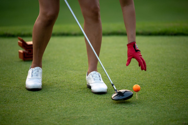 Nikanti Golf Club Nakhon Pathom nbsp 1 person golfing and golf course-4