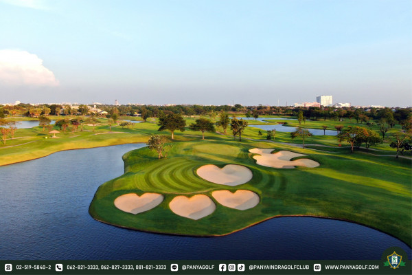 Panya Indra Golf Club nbsp 1 คน กำลังตีกอล์ฟ รถกอล์ฟ สนามกอล์ฟ และ ข้อความ