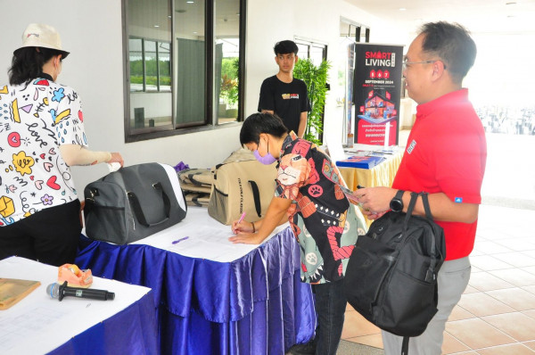 The Royal Golf amp Country Club nbsp 4 คน และ ข้อความ