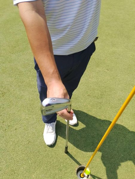 Chiangmai Inthanon Golf and Natural Resort 1 person golfing and golf course