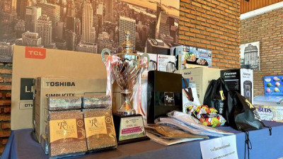 ของรางวัลพร้อมแล้ว ท่านนักกอล์ฟพร้อมหรือยังค่ะ  กับงานแข่งขันกอล์ฟ Hariphunchai Birthday Party 2023  ในวันอาทิตย์ที่ 1 ตุลาคม 2566 ณ สนามกอล์ฟหริภุญชัยกอล์ฟคลับ