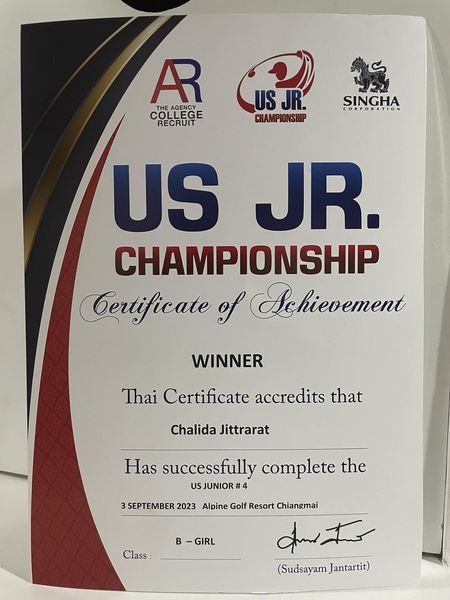 Alpinegolfresort Chiangmai AR THE COLG AGENCY RECRUIT US JR SINGHA D CORPORATION US JR CHAMPIONSHIP Certificate of Ashievement WINNER Thai Certificate accredits that Chalida Jittrarat Has successfully complete the USJUNIOR 4 3SEPTEMBER2023 SEPTEMBER 2023 Alpine Golf Resort Chiangmai dut Sud B GIRL Class