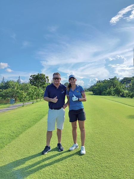 สนามกอล์ฟหริภุญชัย กอล์ฟคลับ 2 people people golfing golf cart and golf course-2