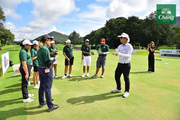 Alpinegolfresort Chiangmai 9 people people golfing golf course and text