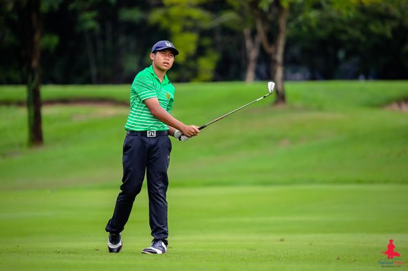 Alpinegolfresort Chiangmai 1 person golfing golf course and text-5