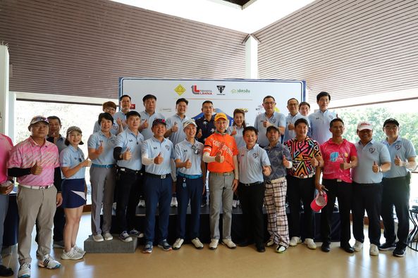 Alpinegolfresort Chiangmai nbsp 16 people and text