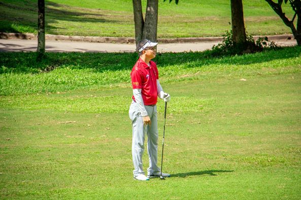 Gassan Khuntan Golf amp Resort Thailand nbsp 1 person golfing and golf course-4