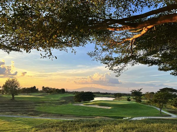 Alpinegolfresort Chiangmai nbsp golf golf cart twilight golf course and nature