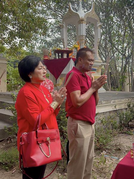 Gassan Khuntan Golf amp Resort Thailand nbsp 2 people