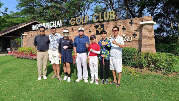 สนามกอล์ฟหริภุญชัย กอล์ฟคลับ nbsp 7 people people golfing golf cart golf course and text