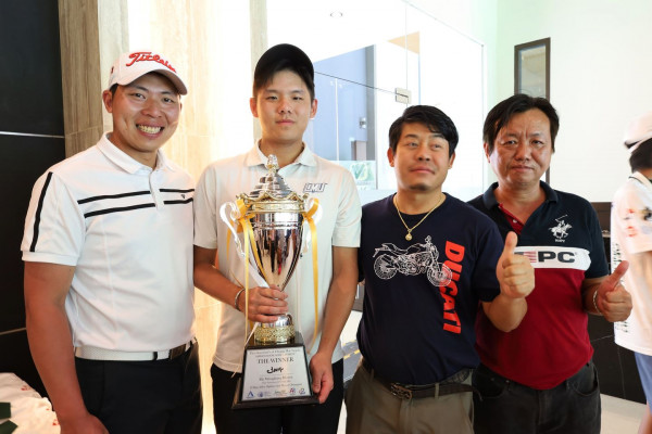 Alpine Golf Resort Chiangmai nbsp 5 people people golfing and text