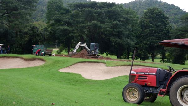 Alpinegolfresort Chiangmai 3 people and outdoors Alpinegolfresort Chiangmai 3 people and outdoors