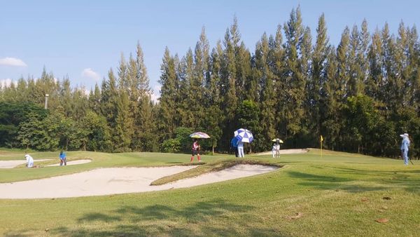 สนามกอล์ฟหริภุญชัย กอล์ฟคลับ 5 people grass golf course and nature สนามกอล์ฟหริภุญชัย กอล์ฟคลับ 5 people grass golf course and nature
