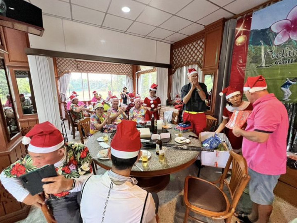 Lanna Golf Club 10 people people standing and indoor