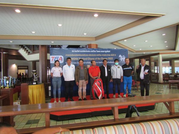 Santiburi Country Club Chiangrai 8 people people standing and indoor Santiburi Country Club Chiangrai 8 people people standing and indoor
