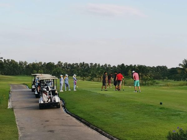 สนามกอล์ฟหริภุญชัย กอล์ฟคลับ 8 people people playing sports and grass สนามกอล์ฟหริภุญชัย กอล์ฟคลับ 8 people people playing sports and grass
