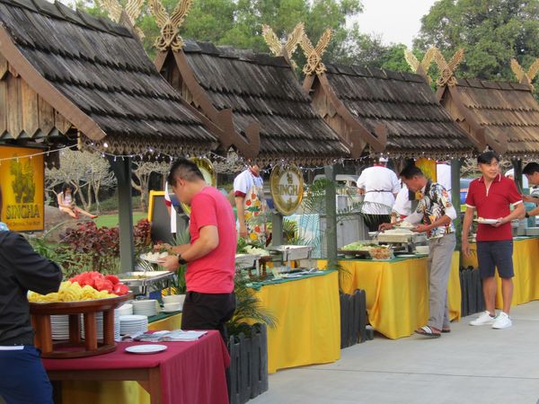 Santiburi Country Club Chiangrai 7 people fruit and outdoors Santiburi Country Club Chiangrai 7 people fruit and outdoors