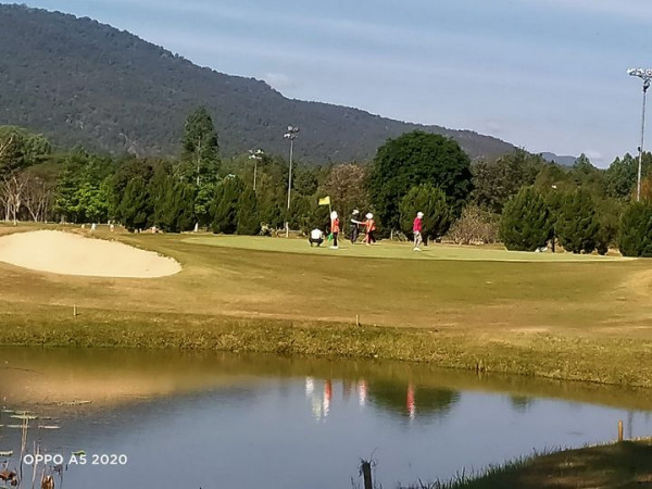 Lanna Golf Club 4 people nature and golf course