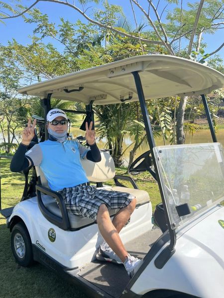 สนามกอล์ฟหริภุญชัย กอล์ฟคลับ 1 person and golf cart