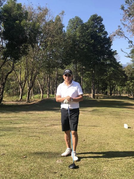 Lanna Golf Club 1 person and grass